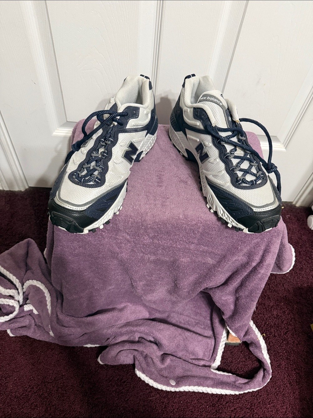 New Balance White and Navy Trail Runners NWOT !